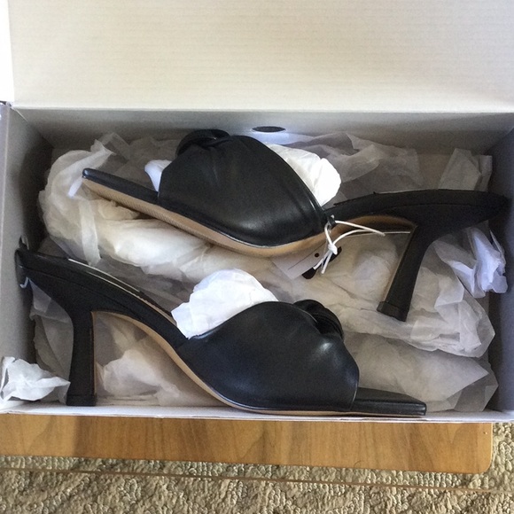 NEW H&M Leather Sandals - Picture 13 of 13